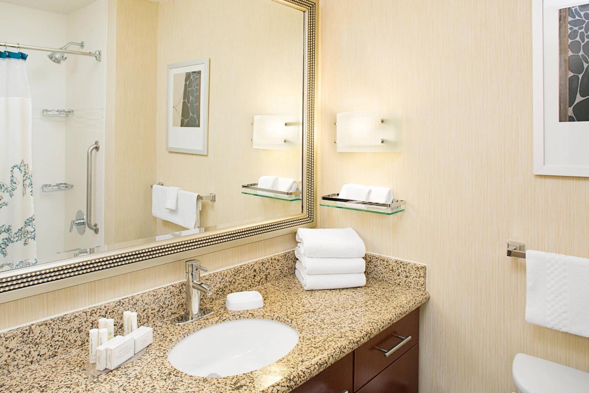 Residence Inn White Plains Westchester County Екстер'єр фото